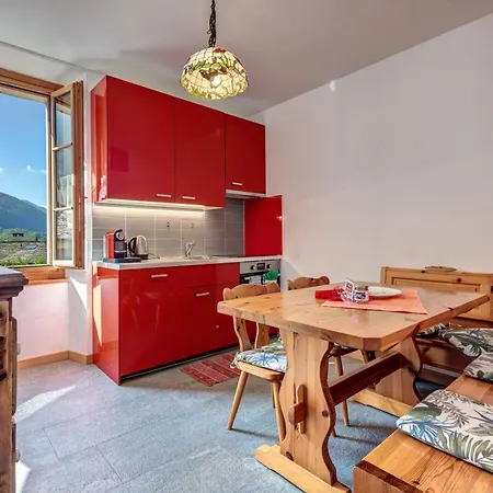 Casa Pool Tra St Moritz E Il Di * Castasegna