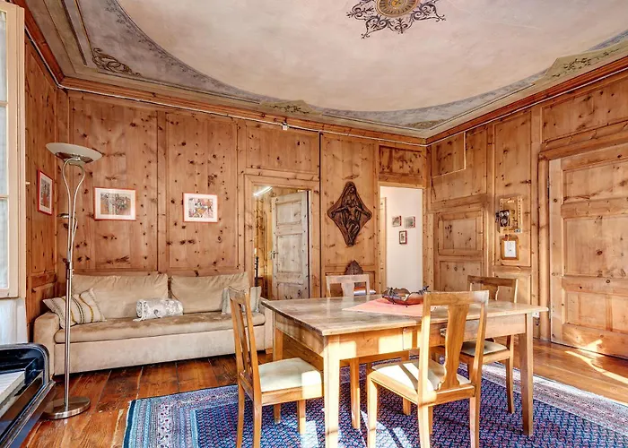 Casa Pool Tra St Moritz E Il Di Σπίτι διακοπών *